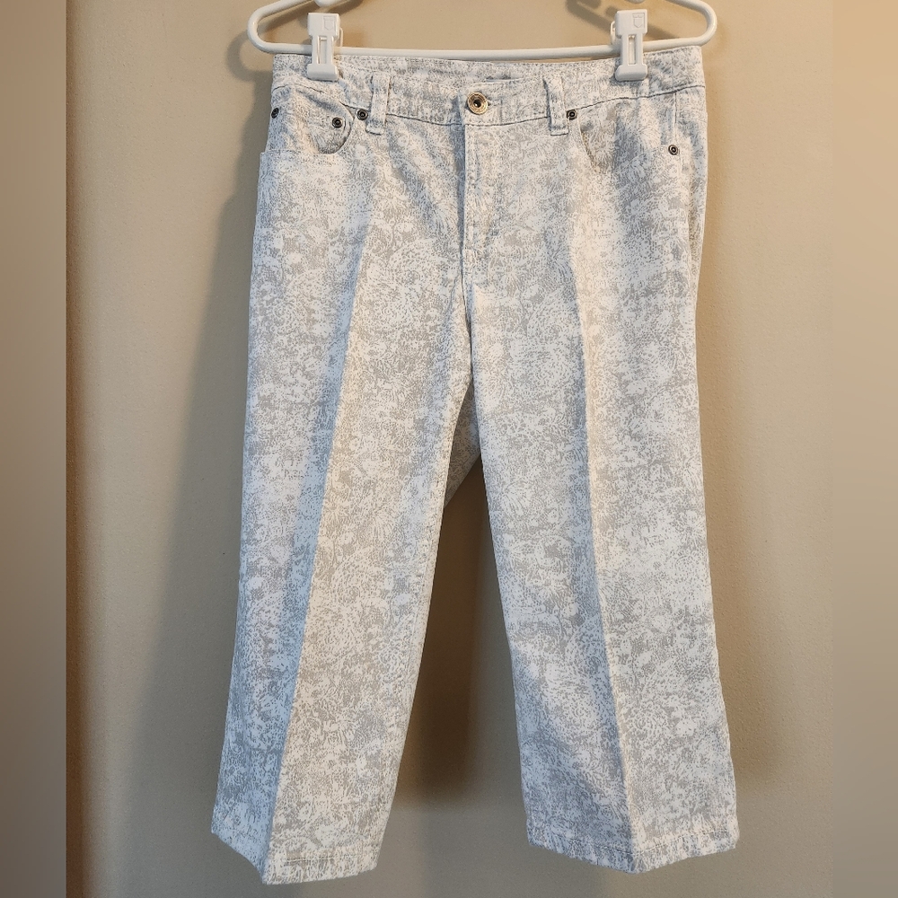 Christopher & Banks Light Gray Printed Denim Capris